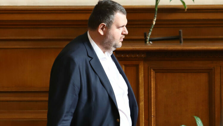 В прокуратурата е постъпил сигнал срещу Делян Пеевски