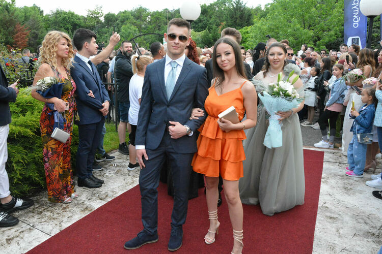 Бъдеще по вода очаква зрелостници на Природо-математическа гимназия