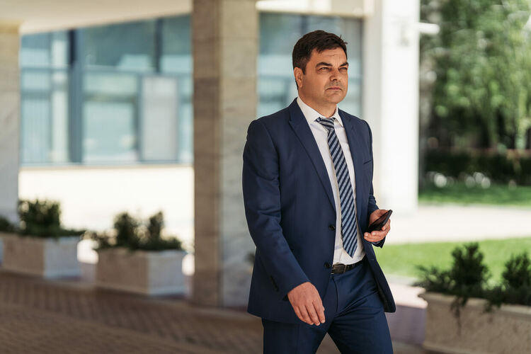 Актуални въпроси по управление на отпадъците обсъжда Иво Димов с кметове на Националното сдружение на общините днес