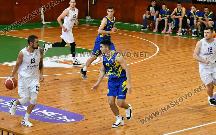 Баскетболистите на „Хасково“ разбиха „Хебър“ в среща реванш от финалната серия