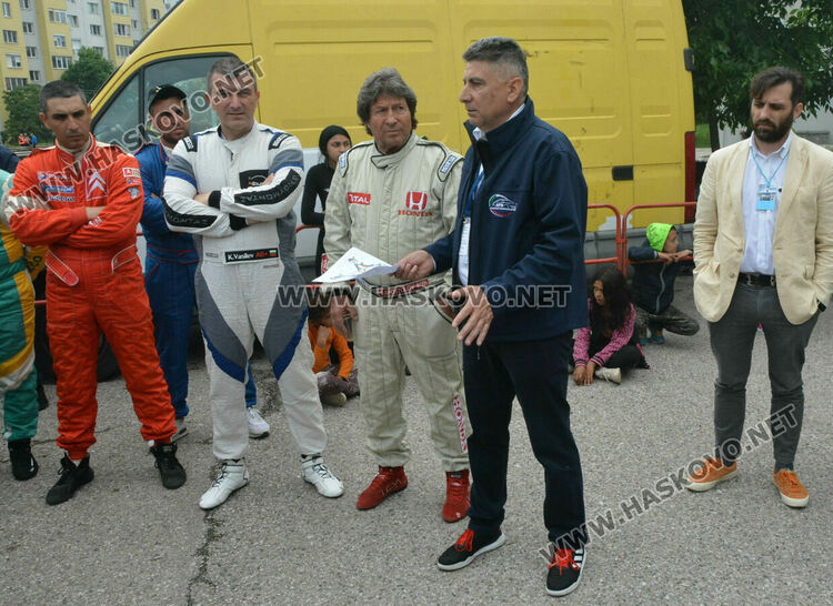 Започна рали шампионатът в „Орфей“, включи се и 75-годишен пилот с хасковски механик