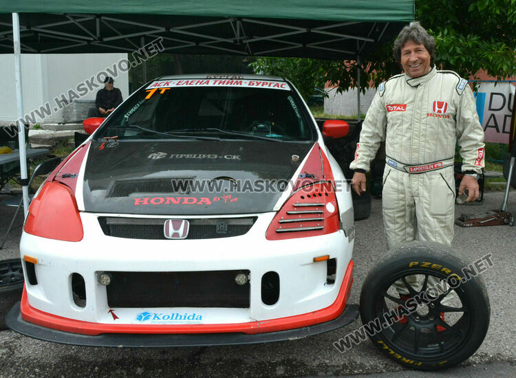 Започна рали шампионатът в „Орфей“, включи се и 75-годишен пилот с хасковски механик