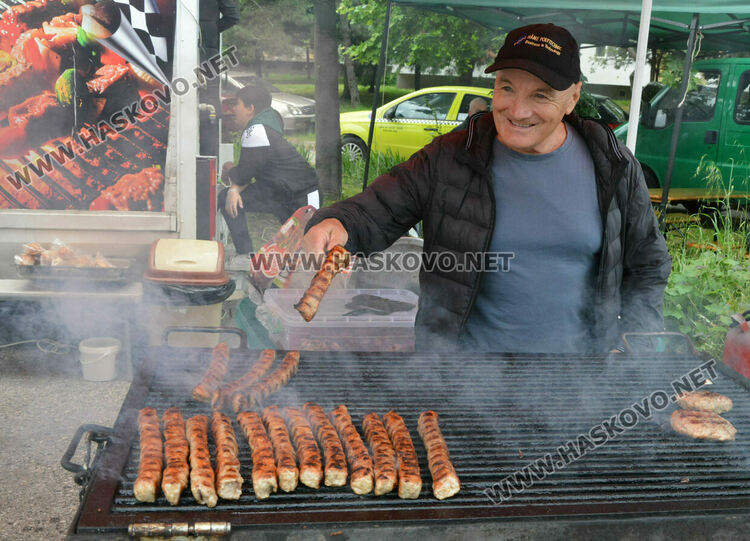 Започна рали шампионатът в „Орфей“, включи се и 75-годишен пилот с хасковски механик