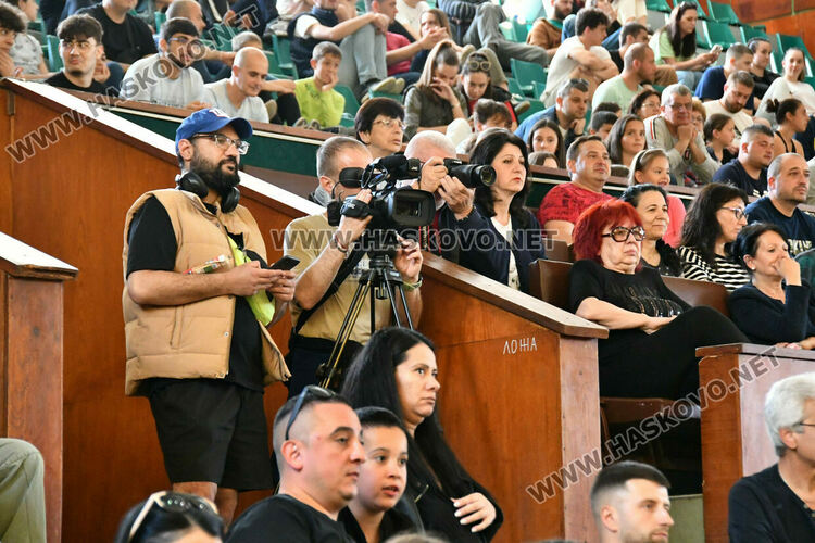 Баскетболистите на „Хасково“ разбиха „Хебър“ в среща реванш от финалната серия