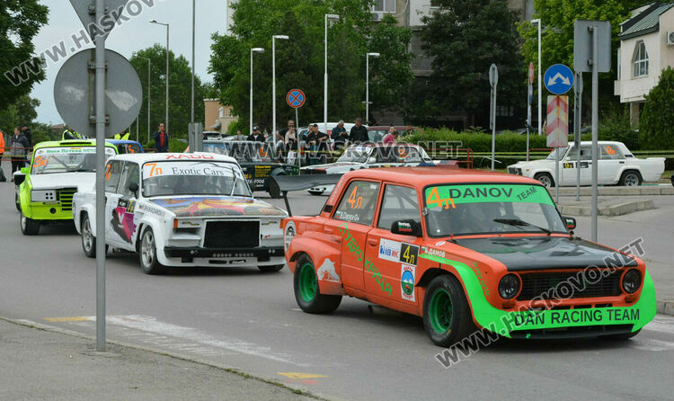 Започна рали шампионатът в „Орфей“, включи се и 75-годишен пилот с хасковски механик