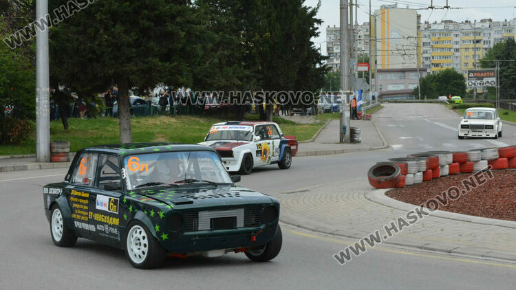 Започна рали шампионатът в „Орфей“, включи се и 75-годишен пилот с хасковски механик