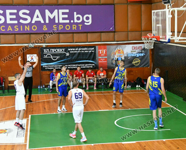Баскетболистите на „Хасково“ разбиха „Хебър“ в среща реванш от финалната серия