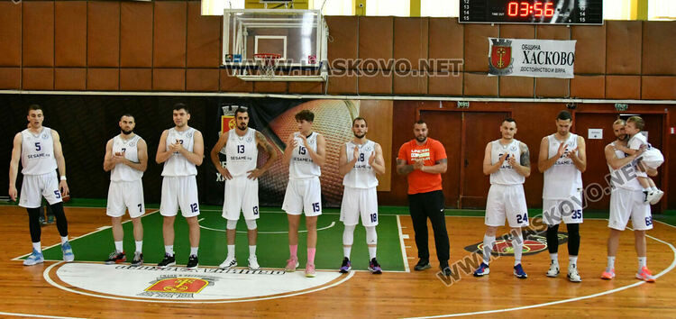 Баскетболистите на „Хасково“ разбиха „Хебър“ в среща реванш от финалната серия