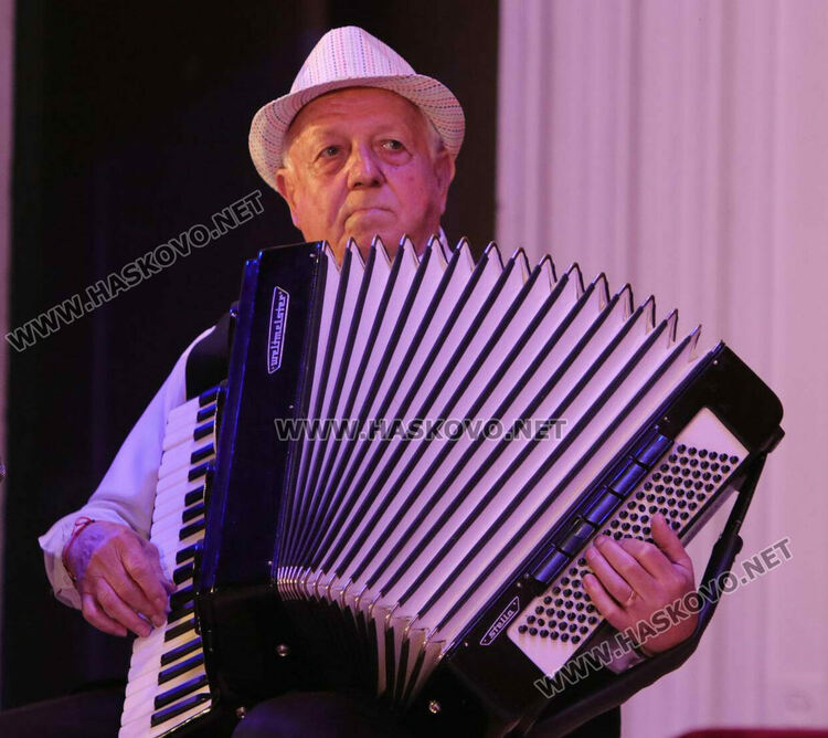 Хасковското читалище „Заря“ празнува 165 години