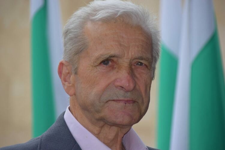 Ламбри Ламбрев