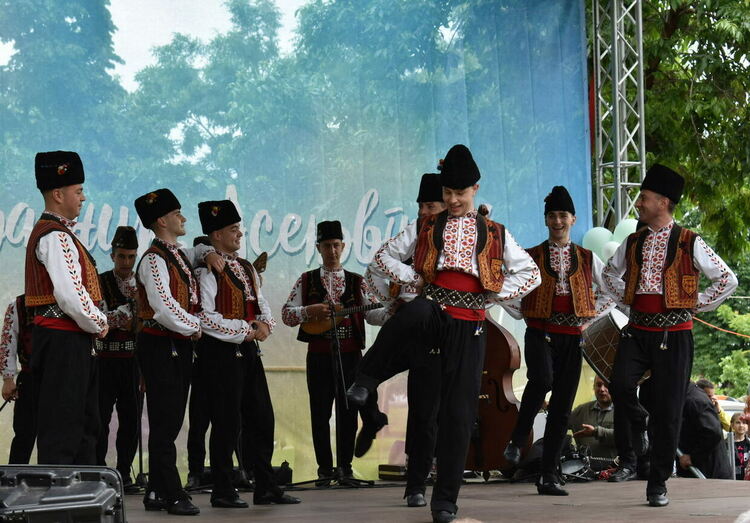 На празника на Асеновград наградиха новите почетни граждани 