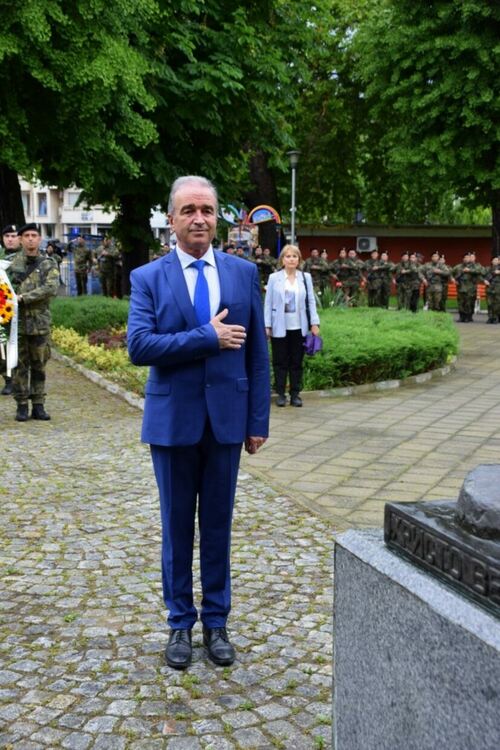 На празника на Асеновград наградиха новите почетни граждани 