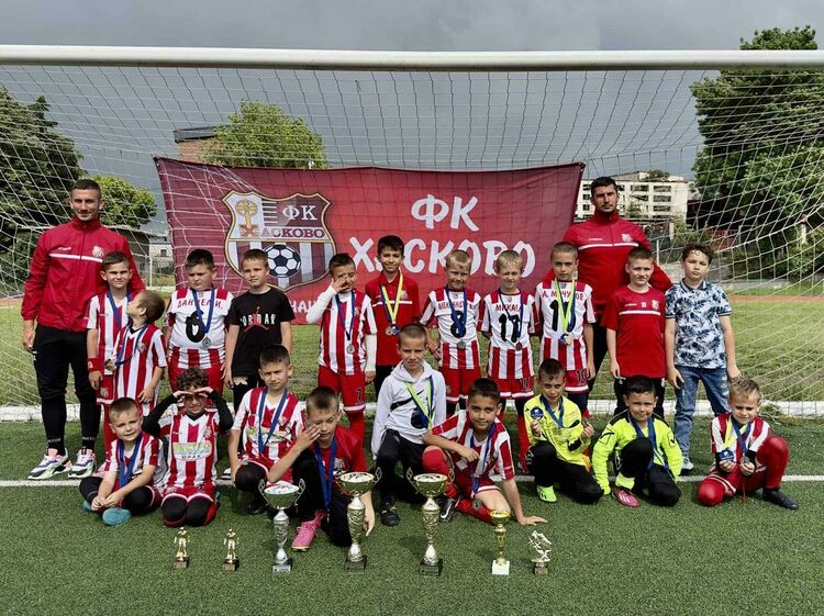 3 отборни купи за надеждите на ФК „Хасково“ от турнир в Кърджали