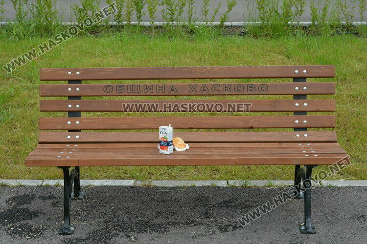 Хасковлия: Изхвърлят безразборно отпадъци в парка над ДНА, скъсана е и мрежа