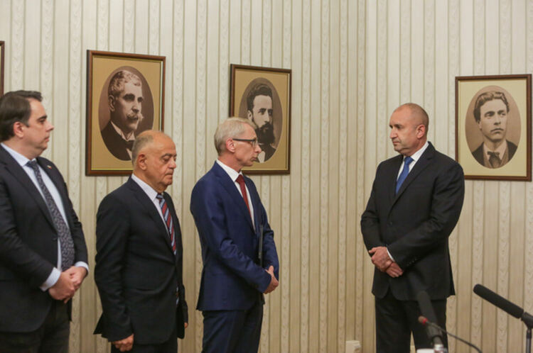 Реакции след връчването на втория мандат за съставяне на правителство