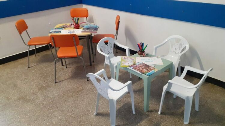 Творби на пловдивски ученици озариха Детско отделение