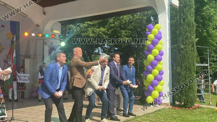 Започна двудневният международен етнофестивал „Децата на Балканите“