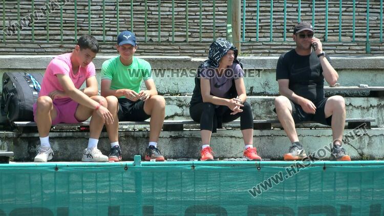 Изненада на осминафиналите на държавното първенство по тенис в Хасково