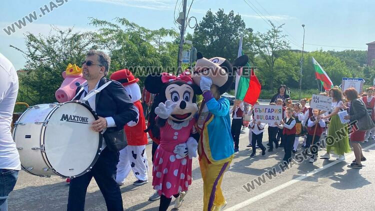 Започна двудневният международен етнофестивал „Децата на Балканите“