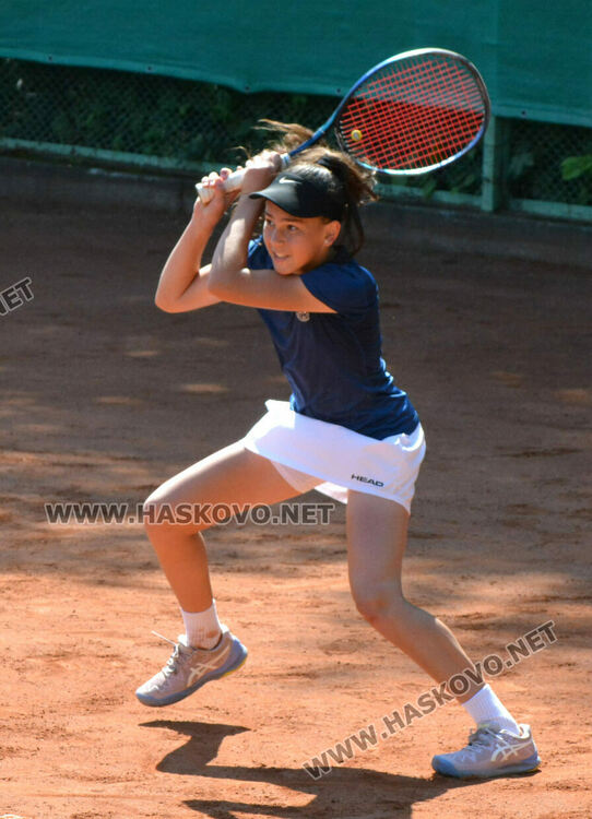 Ясни са полуфиналистите на сингъл на държавното първенство по тенис в Хасково