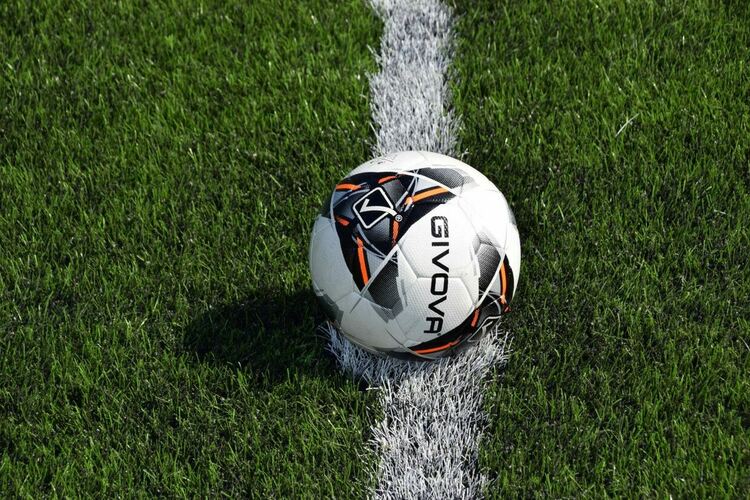 ОУ "Христо Ботев" в Асеновград вече разполага с игрище за мини футбол 