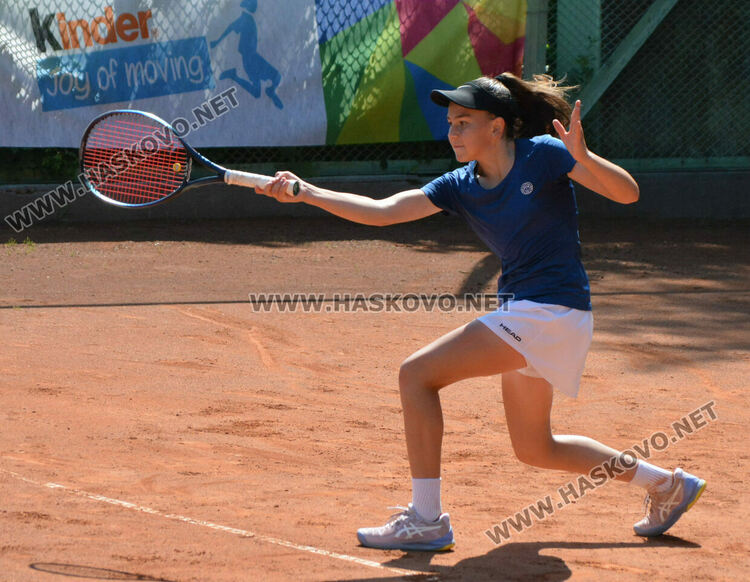 Ясни са полуфиналистите на сингъл на държавното първенство по тенис в Хасково