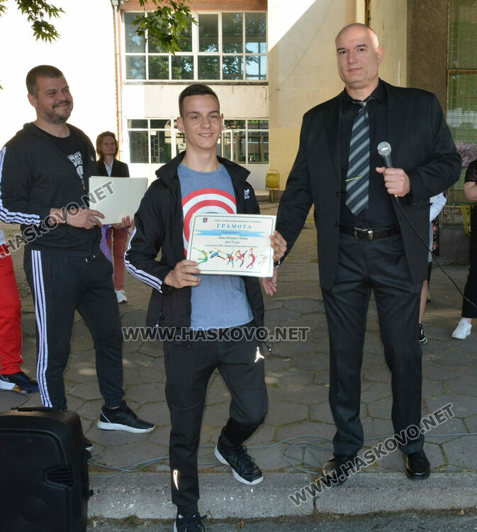 Хасковската ПГМЕТ „Стойчо и Кица Марчеви“ чества патронен празник