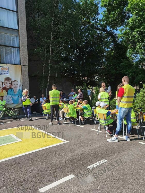 "Ваканция здравей!Да играем безопасно"-едно мероприятие на Интеракт клуба в Кърджали