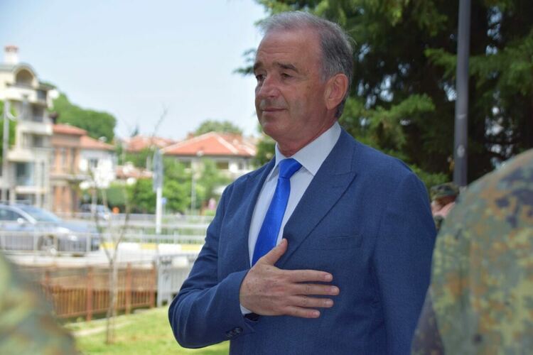 Кметът на Асеновград: Наш дълг е да пазим Ботевите завети 