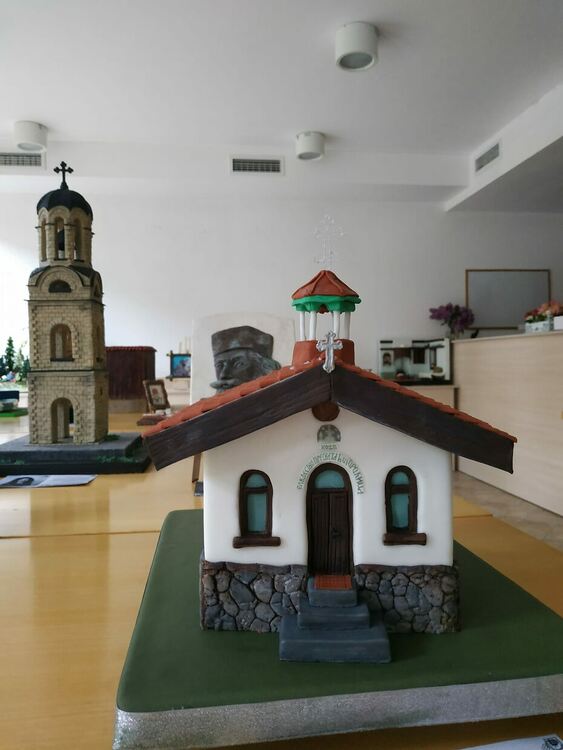 Захарна магия в сърцето на Родопите оживя в изложба в Момчиловци /галерия/