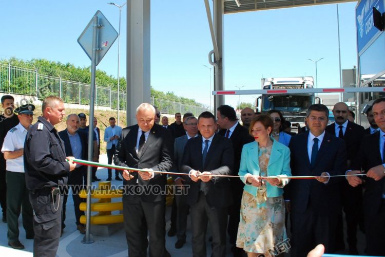 2 млрд. лв. годишно ще се пести при облекчаване на товарния трафик през страната ни