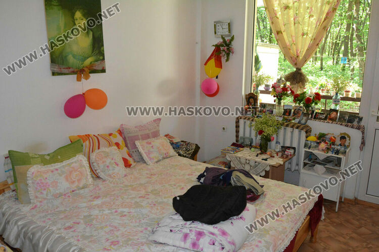 Ново семейство напусна Старческия дом в Хасково след алкохол и скандали 