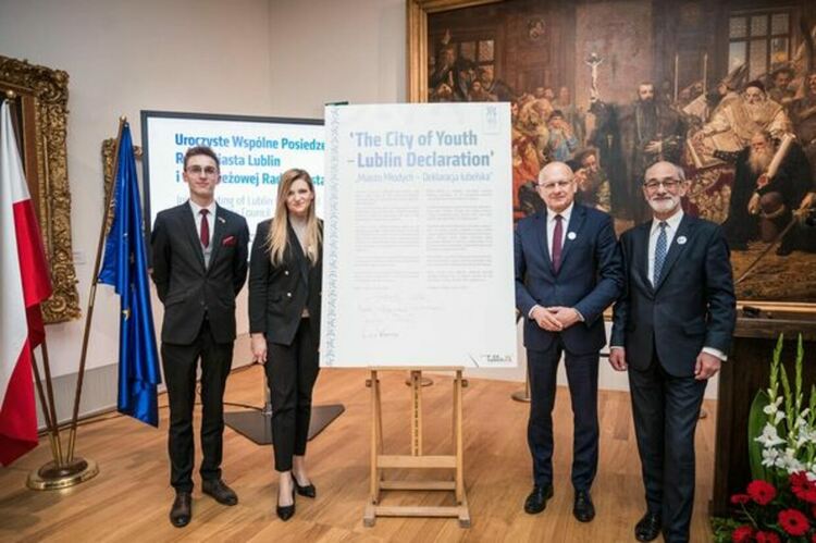 Делегация от община Перник участва в тържественото съвместно заседание на Люблинския градски съвет и Младежкия градски съвет