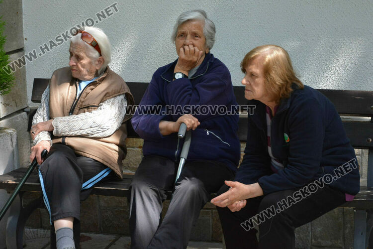 Ново семейство напусна Старческия дом в Хасково след алкохол и скандали 