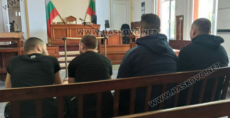 Оставиха в ареста задържаните за подпомагане на нелегални мигранти