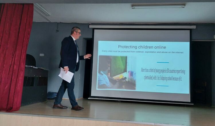 Ученици от Хасково обсъдиха тормоза в училище на международна среща в Турция 