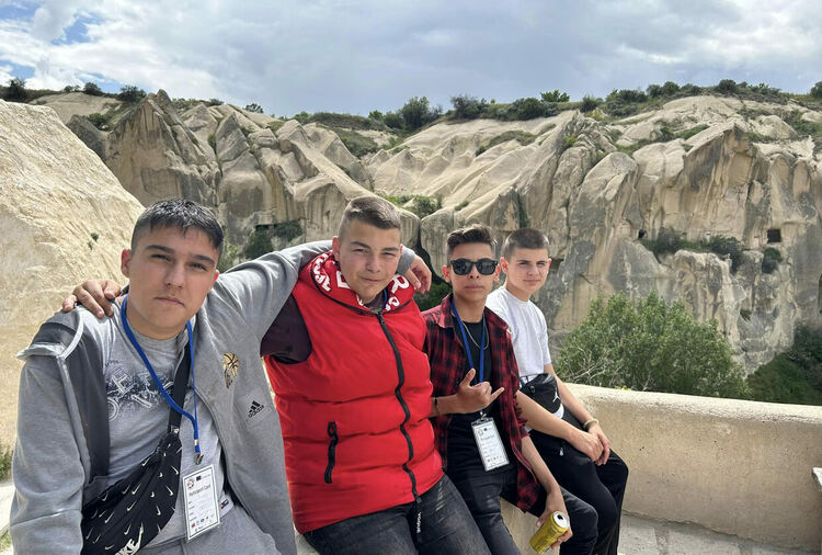 Ученици от Хасково обсъдиха тормоза в училище на международна среща в Турция 