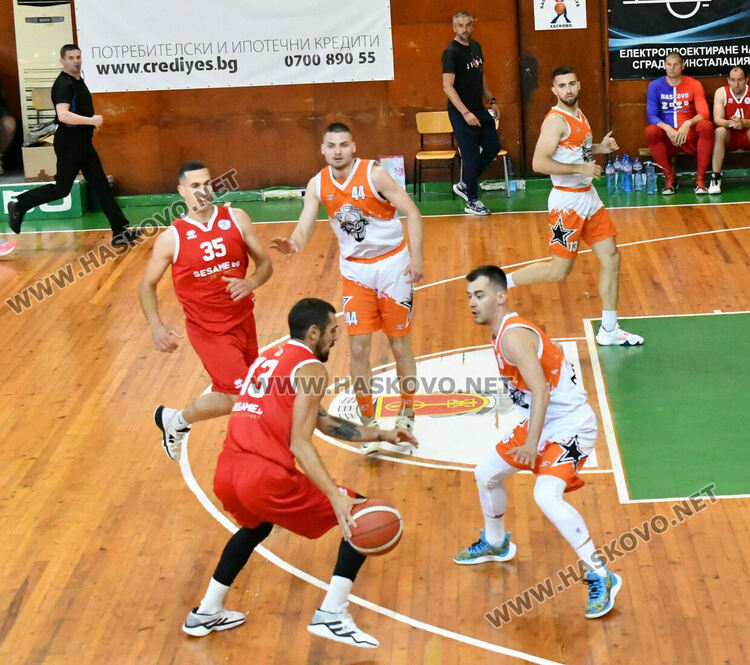 Хасково е на полуфинал в надпреварата на Национални финали на ББЛ