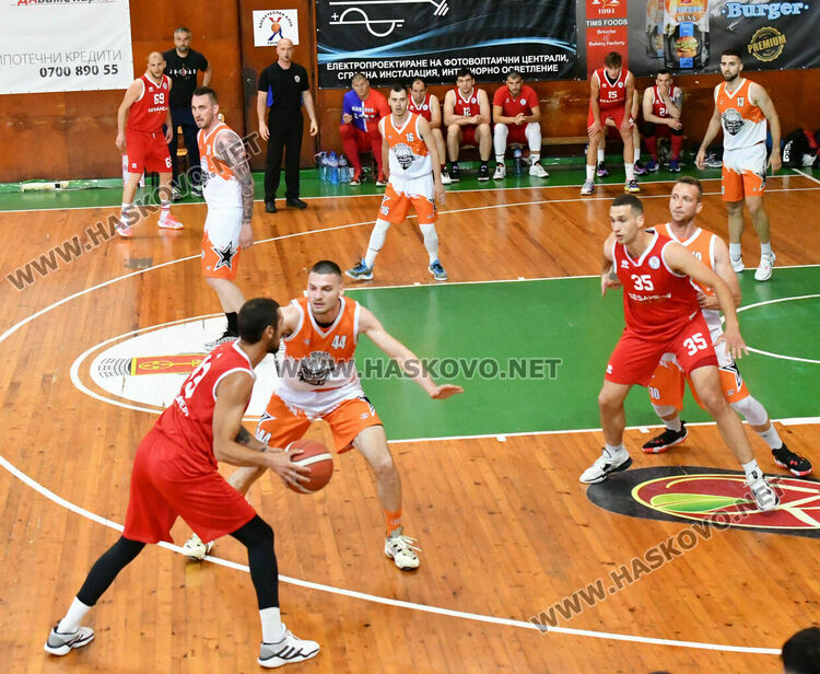 Хасково е на полуфинал в надпреварата на Национални финали на ББЛ