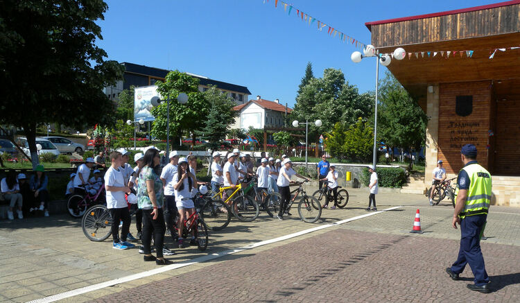 РУ-Кирково организира състезание с ученици по майсторско колоездене