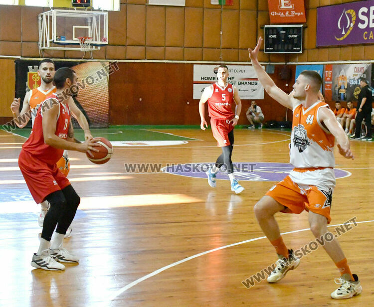 Хасково е на полуфинал в надпреварата на Национални финали на ББЛ
