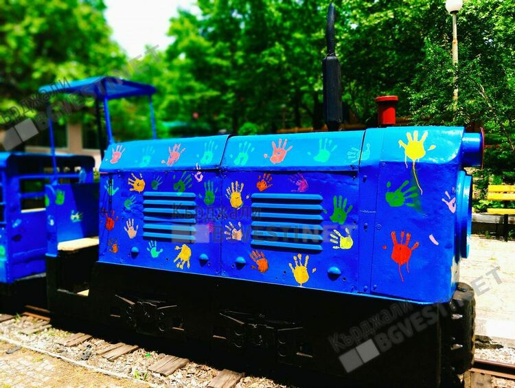 Детската железница в парк "Простор" работи отново от днес