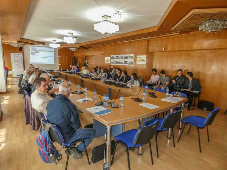 Е-туризъм "нищиха" на конференция в Областна администация Смолян