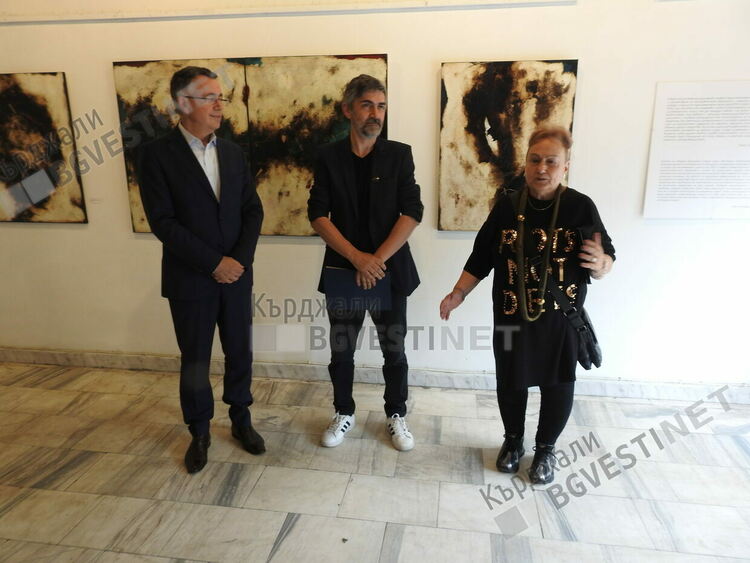 Побратимена Струмица гостува на Кърджали с изложба