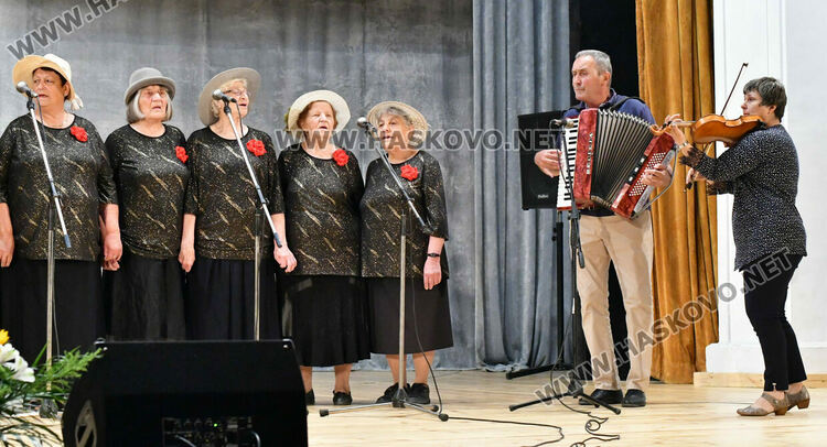 Откриха Националния конкурс-фестивал „С песните на Ари“