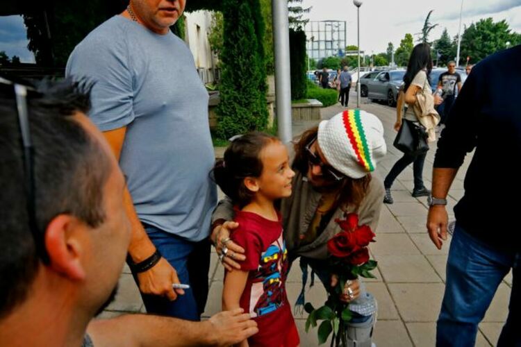 Холивуд в София: Джони Деп и Алис Купър се разходиха изненадващо по Графа