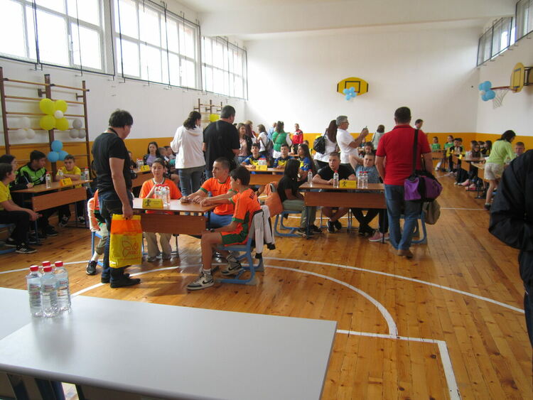 Бронзов медал завоюваха дебърци в състезание по БДП