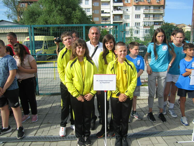 Бронзов медал завоюваха дебърци в състезание по БДП