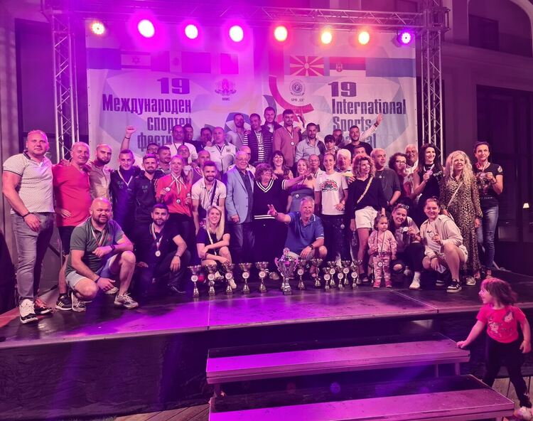 РК „Спорт и здраве”- Кърджали завоюва купата „Проф. д-р Желязко Христов” във Варна