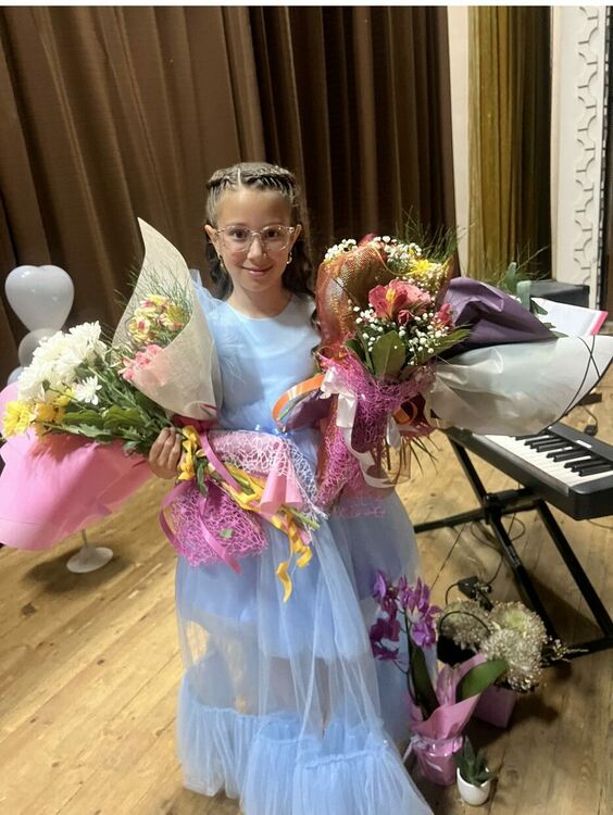 Успешен първи самостоятелен концерт на 10-годишната Ярен Мехмед